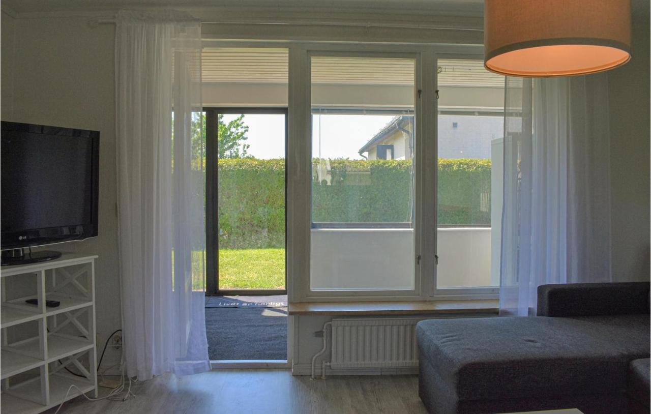 2 Bedroom Nice Home In Истад Экстерьер фото